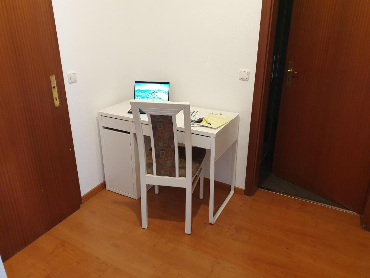Andinas Ferienwohnung In Ruhiger Lage Direkt Am Wald Wilnsdorf المظهر الخارجي الصورة